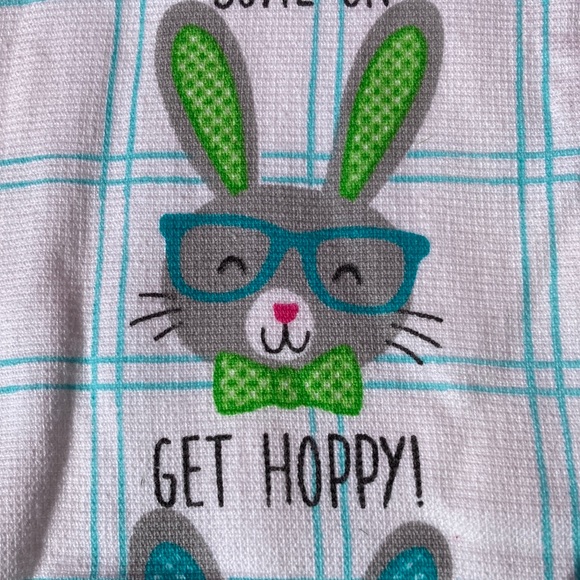 Isaac Mizrahi bunnies in glasses on plaid dish towels set of two NWT - Picture 1 of 4